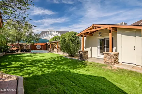 Exterior - 4037 E Minnezona Ave, Phoenix, AZ 85018 photo 18 of 19