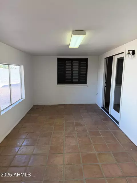 Exterior - 414 E Westchester Dr, Tempe, AZ 85283 photo 5 of 17