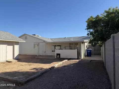 Exterior - 414 E Westchester Dr, Tempe, AZ 85283 photo 4 of 17