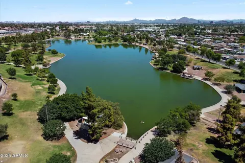 View/Area - 414 E Westchester Dr, Tempe, AZ 85283 photo 2 of 9