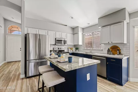 1580 N Sunset Pl, Chandler, AZ 85225