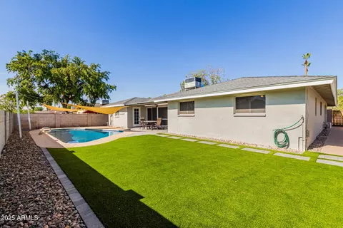 Exterior - 1959 E Laguna Dr, Tempe, AZ 85282 photo 6 of 10