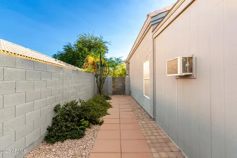 Exterior - 3342 E Marconi Ave, Phoenix, AZ 85032 photo 24 of 25