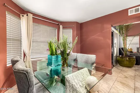 Dining - 3342 E Marconi Ave, Phoenix, AZ 85032 photo 2 of 2