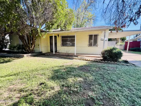 7103 N 26th Dr, Phoenix, AZ 85051