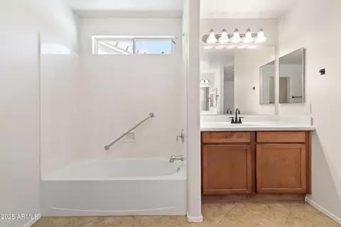 Bath - 4259 E Tyson St, Gilbert, AZ 85295 photo 1 of 2
