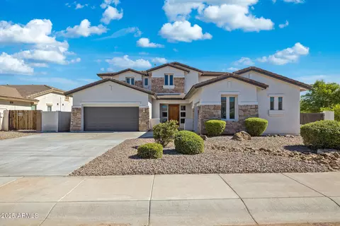 5951 S White Pl, Chandler, AZ 85249