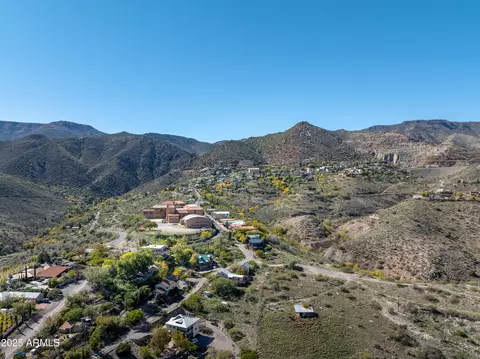 View/Area - 100 Dundee Ave, Jerome, AZ 86331 photo 1 of 9
