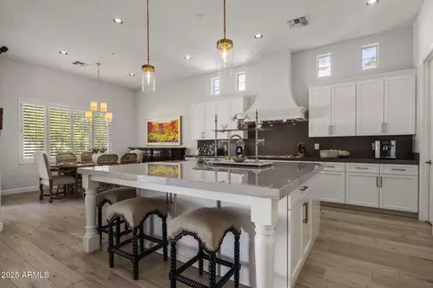 7672 E Solano Dr, Scottsdale, AZ 85250