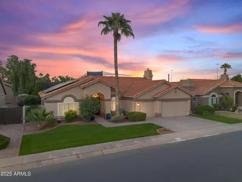 Exterior - 4710 E Hearn Rd, Phoenix, AZ 85032 photo 2 of 30