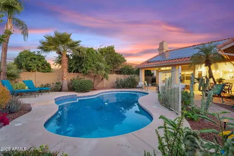 Exterior - 4710 E Hearn Rd, Phoenix, AZ 85032 photo 7 of 30