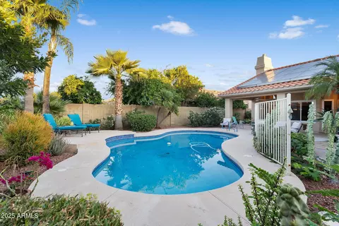 Exterior - 4710 E Hearn Rd, Phoenix, AZ 85032 photo 8 of 30