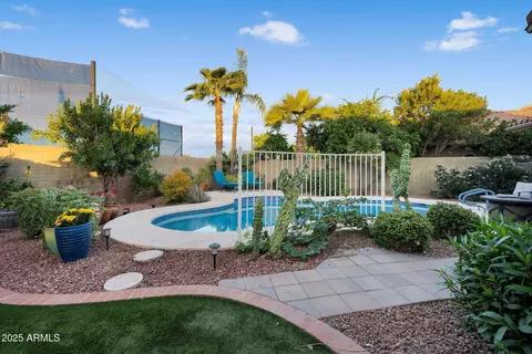 Exterior - 4710 E Hearn Rd, Phoenix, AZ 85032 photo 23 of 30