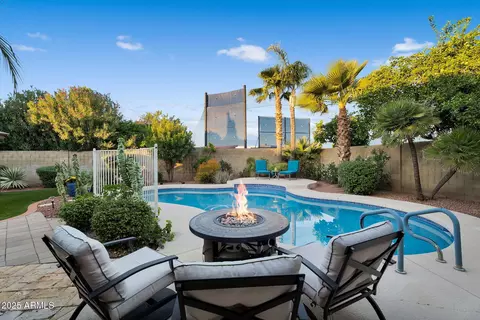 Exterior - 4710 E Hearn Rd, Phoenix, AZ 85032 photo 16 of 30