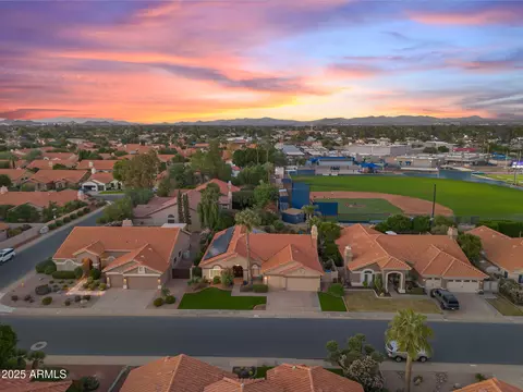 View/Area - 4710 E Hearn Rd, Phoenix, AZ 85032 photo 4 of 9