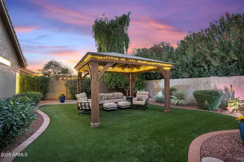 Exterior - 4710 E Hearn Rd, Phoenix, AZ 85032 photo 6 of 30