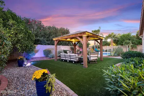 Exterior - 4710 E Hearn Rd, Phoenix, AZ 85032 photo 21 of 30