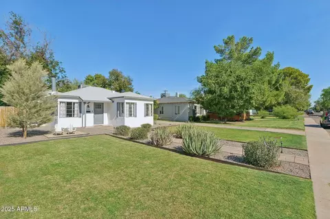 1110 W Heatherbrae Dr, Phoenix, AZ 85013 photo 2