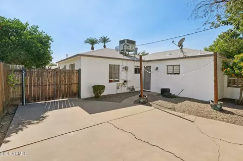 1110 W Heatherbrae Dr, Phoenix, AZ 85013 photo 26