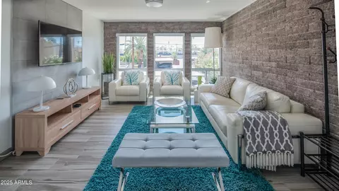 7315 E Northland Dr #8, Scottsdale, AZ 85251