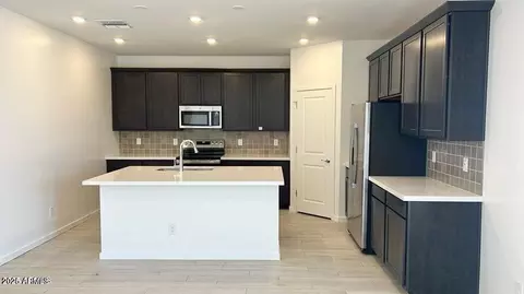 25360 W Bowker St, Buckeye, AZ 85326