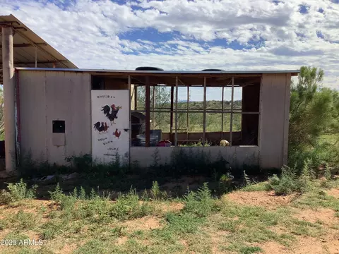 6265 W Copper Bug Rd, Elfrida, AZ 85610 photo 7