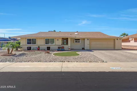 10309 W Floriade Dr, Sun City, AZ 85351
