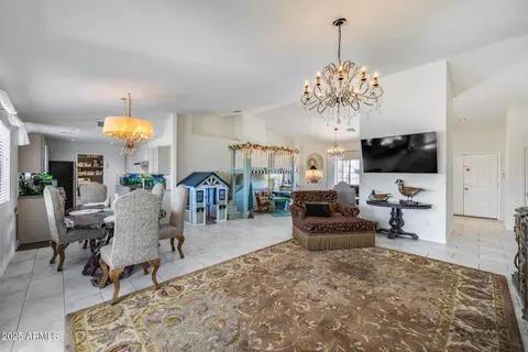 Living - 902 E Renee Dr, Phoenix, AZ 85024 photo 7 of 7