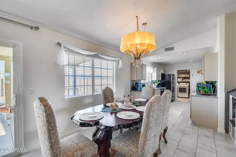 Dining - 902 E Renee Dr, Phoenix, AZ 85024 photo 1 of 3