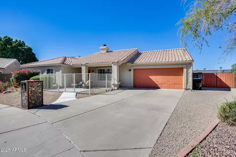 902 E Renee Dr, Phoenix, AZ 85024