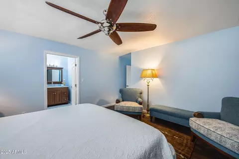 Bedroom - 902 E Renee Dr, Phoenix, AZ 85024 photo 6 of 6