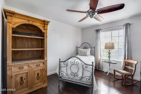 Bedroom - 902 E Renee Dr, Phoenix, AZ 85024 photo 1 of 6