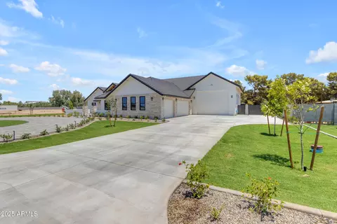 24215 S 223rd Pl, Queen Creek, AZ 85142