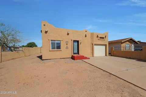 272 W Bealey Ave, Coolidge, AZ 85128