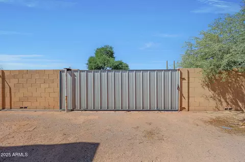 Exterior - 272 W Bealey Ave, Coolidge, AZ 85128 photo 8 of 11