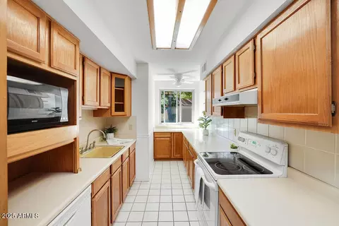2644 E Mountain View Rd, Phoenix, AZ 85028 photo 26