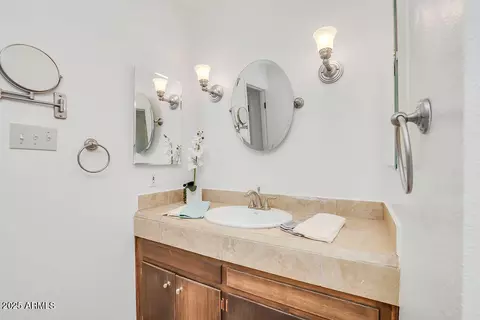 2644 E Mountain View Rd, Phoenix, AZ 85028 photo 17