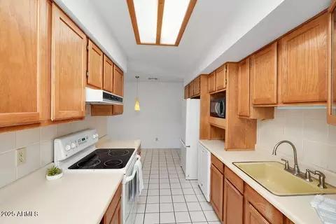 2644 E Mountain View Rd, Phoenix, AZ 85028 photo 27