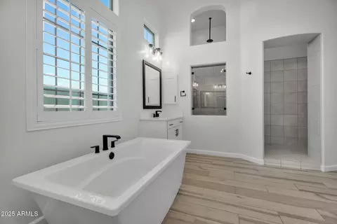 Bath - 3752 E Julep St, Mesa, AZ 85205 photo 4 of 10