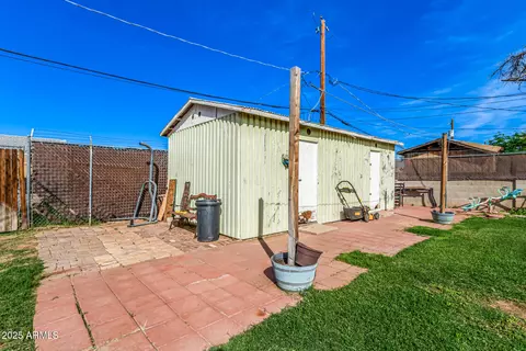 Exterior - 710 E Atlanta Ave, Phoenix, AZ 85040 photo 2 of 2