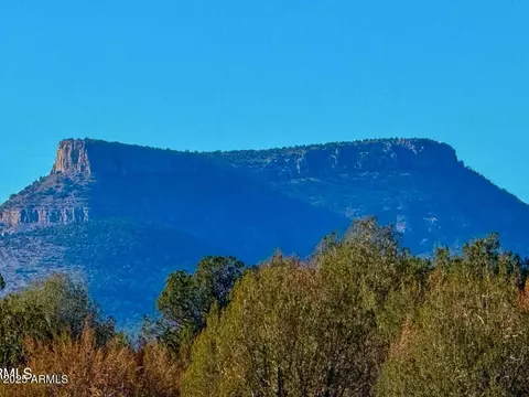 0 Johnny Ridge Rd 37 Acres -- #1296, Seligman, AZ 86337