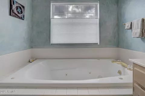 Bath - 155 W Claxton Rd, Payson, AZ 85541 photo 2 of 4
