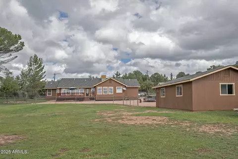 Exterior - 155 W Claxton Rd, Payson, AZ 85541 photo 6 of 12