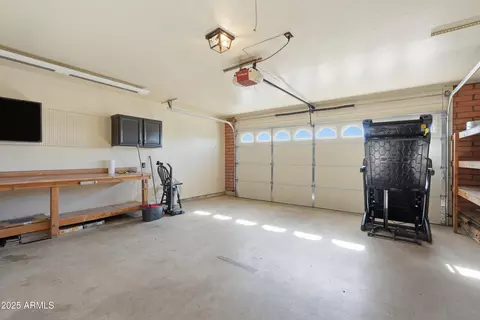 Other - 2226 E Diamond Ave, Mesa, AZ 85204 photo 9 of 17