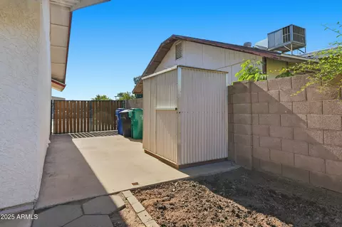 Exterior - 2226 E Diamond Ave, Mesa, AZ 85204 photo 14 of 14