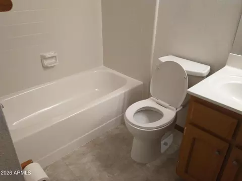 Bath - 2226 E Diamond Ave, Mesa, AZ 85204 photo 5 of 5