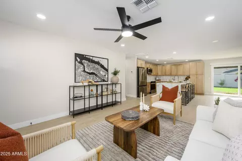 Living - 1407 E Wesleyan Dr, Tempe, AZ 85282 photo 1 of 1