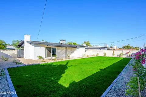 Exterior - 1407 E Wesleyan Dr, Tempe, AZ 85282 photo 8 of 10
