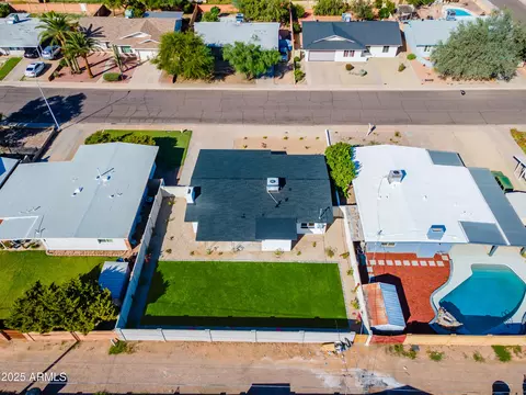 View/Area - 1407 E Wesleyan Dr, Tempe, AZ 85282 photo 8 of 13