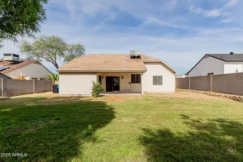 1007 E Oraibi Dr, Phoenix, AZ 85024 photo 25